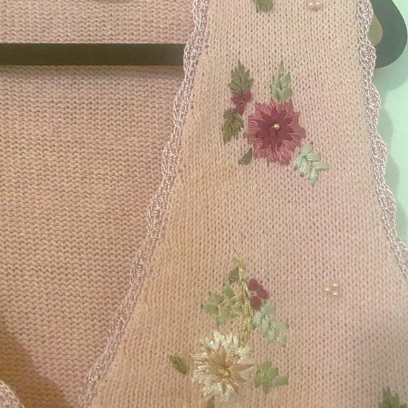 Alyssa Brooke woman’s vintage sweater vest - Picture 4 of 5